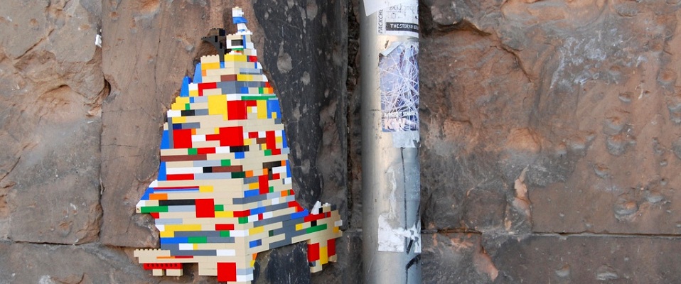 Von Legosteinen, die große Schlaglöcher stopfen…