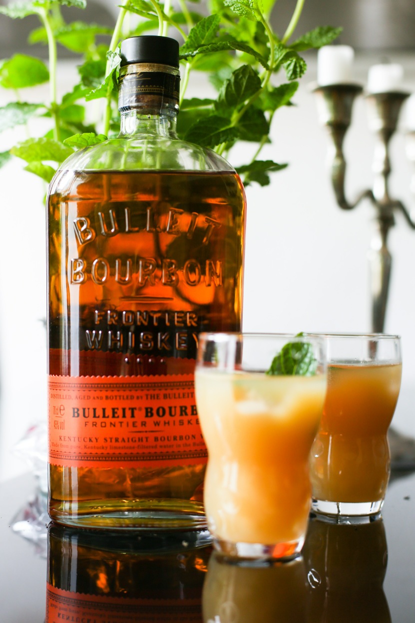 Apfel-Minz-Julep Cocktail mit Bulleit Bourbon - SMOKEY CATS Magazine ...