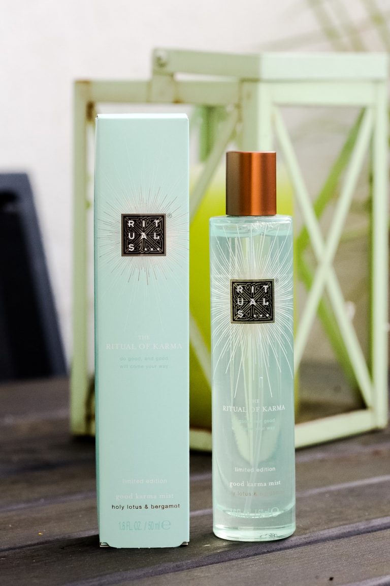 Von der Sonne und Rituals geküsst THE RITUAL OF KARMA BED & BODY MIST