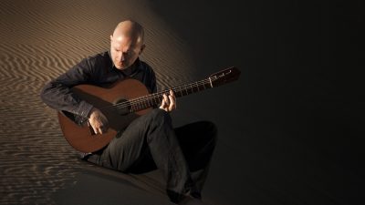 Ottmar Liebert – Köln (Gloria Theater, 09.03.17)